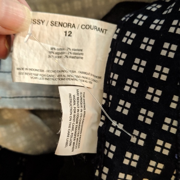 Gloria Vanderbilt Capris Jean - Picture 7 of 7